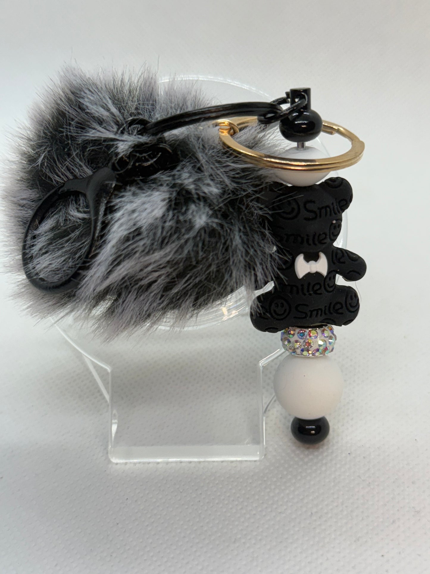 Pompom keychain with beads