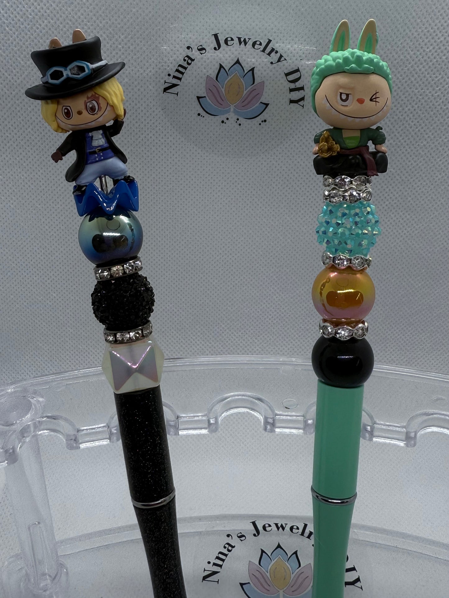 Labubu figurines pens