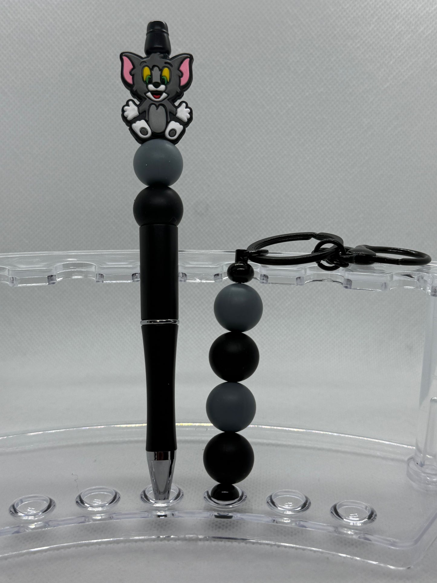 Pen and keychain set