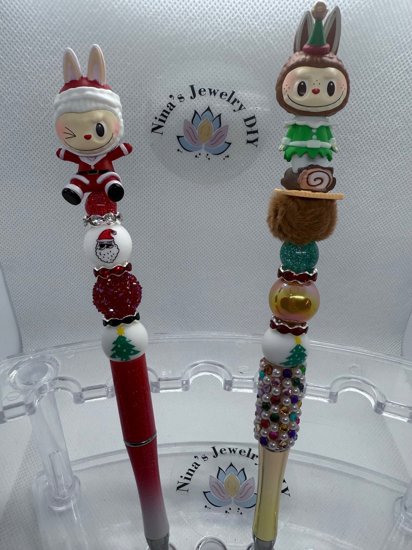 Labubu Christmas pen