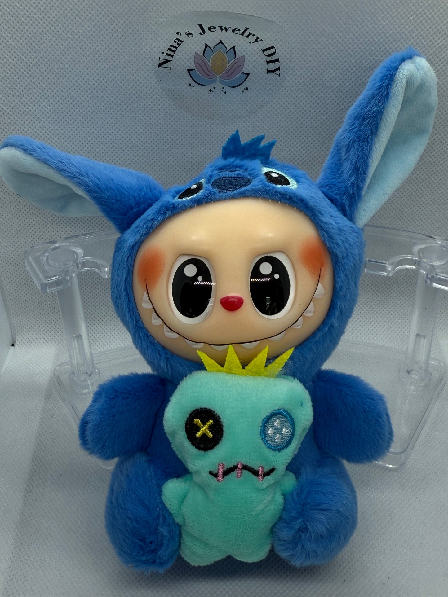 Labubu Stitch